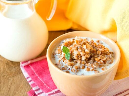 Gachas mit Milch